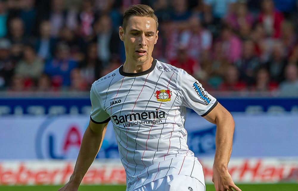 レバークーゼン 対 フランクフルト