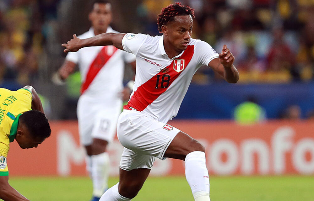 ペルー代表fwカリージョ 昨季レンタル先のアル ヒラルに完全移籍 超ワールドサッカー