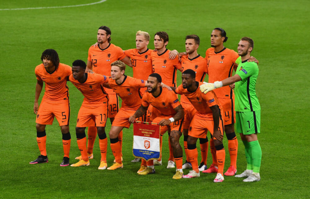 オランダ代表 初陣に臨むフランク デ ブール新監督が25名を選出 Uefaネーションズリーグ 超ワールドサッカー