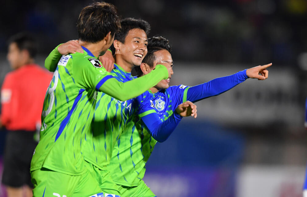 湘南が齊藤未月の今季初弾で今季初の連勝 横浜fmは連続ゴールが でストップし3連敗 J1 超ワールドサッカー