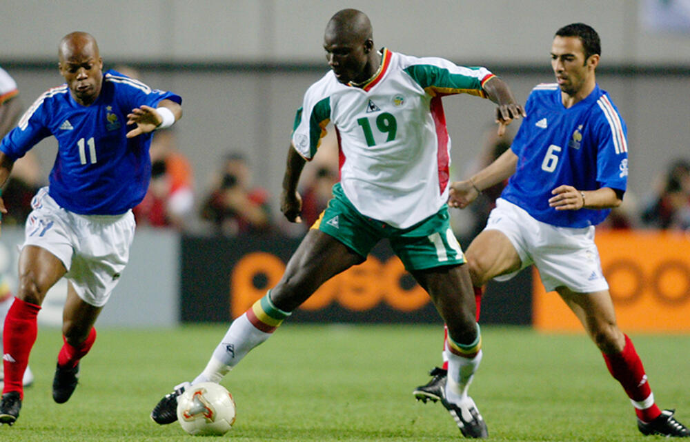 セネガルレジェンドのディオプ氏が42歳で死去 日韓w杯で活躍した長身mf 超ワールドサッカー