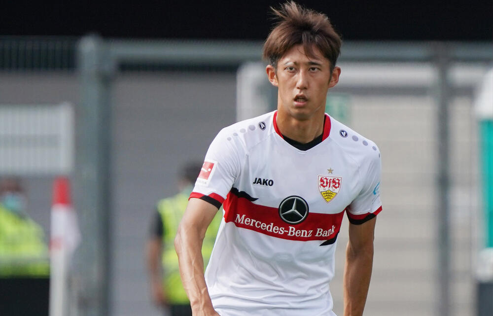 遠藤航サイン入りユニフォーム　シュトゥットガルト 2025年最新】遠藤航 サインの人気アイテム - メルカリ