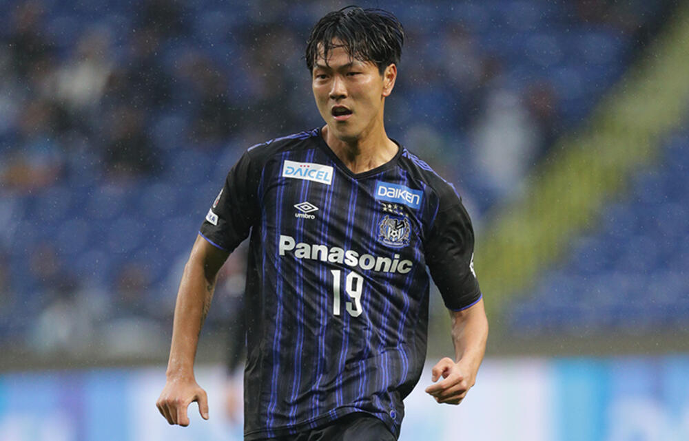 G大阪が3選手の今季退団発表 主力cbキム ヨングォンも契約満了 超ワールドサッカー