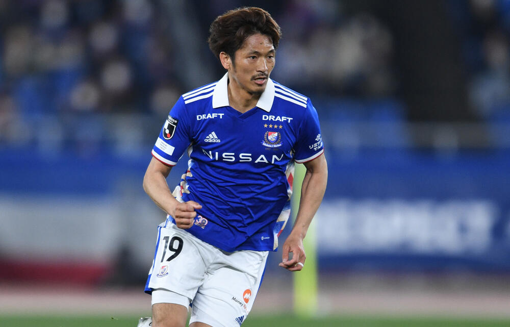 第1位獲得！】 マリノス マリガチャ ユニフォーム型クッション 19番