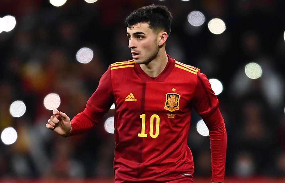 B1011 アディダス　スペイン代表 長袖 ユニホーム 赤 ダビド・ビジャ B1011 アディダススペイン代表 長袖 ユニホーム 赤 ダビド・ビジャ