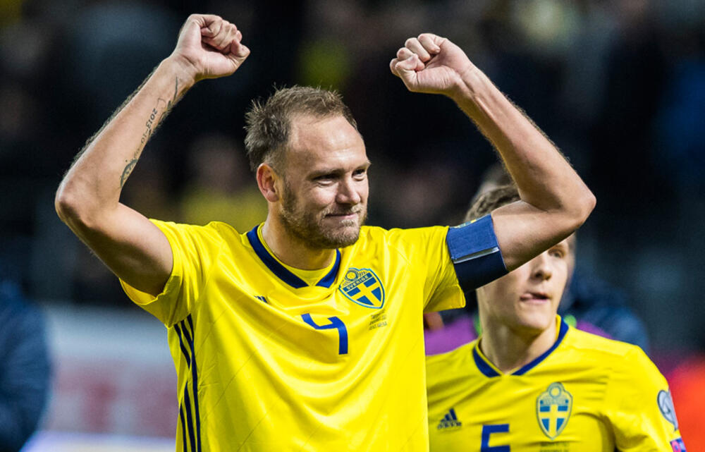 ホームで先勝のスウェーデン主将df 信じられない試合 超ワールドサッカー