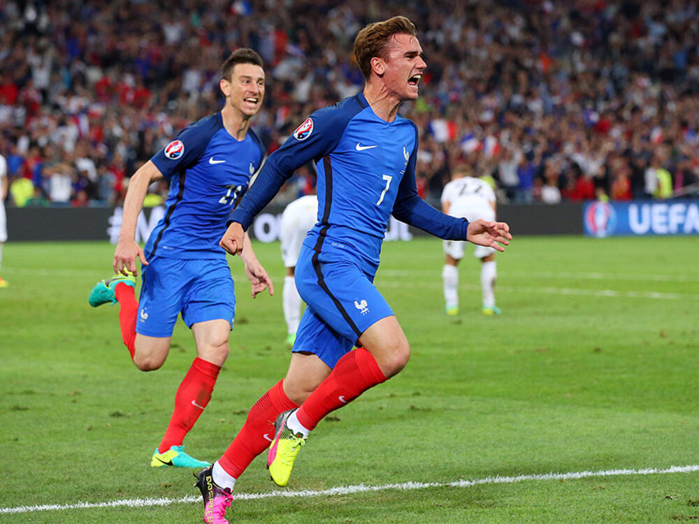 試合終了間際のグリーズマン弾で連勝のフランスが決勝t進出一番乗り ユーロ16 超ワールドサッカー
