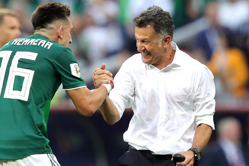 メキシコ代表 W杯16強に導いたオソリオ監督が退任 連盟は続投希望も本人が固辞 超ワールドサッカー