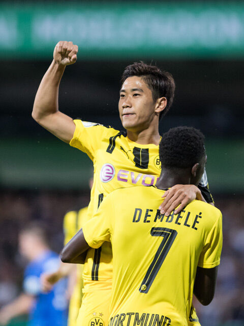 長袖』ＢＶＢ 香川真司(海外Ｓ、日本Ｍ相当、襟に少しホツレとヨレが