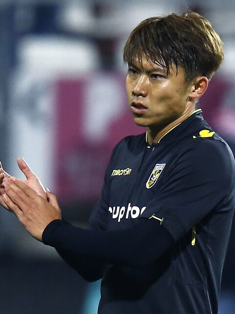 日本代表df太田宏介が先発したフィテッセは2部rkcに4発快勝 Knvbカップ 超ワールドサッカー