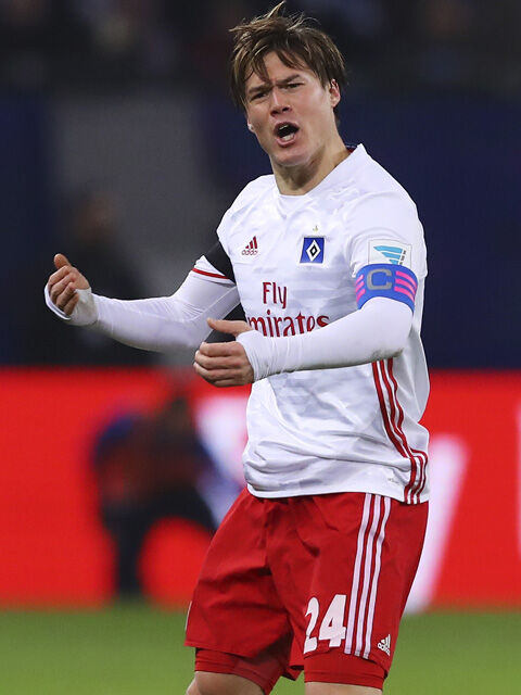 ハンブルガーsv主将の日本代表df酒井高徳 尾てい骨打撲で練習不参加 超ワールドサッカー