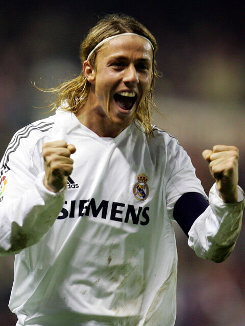 超絶イケメンの 天才 グティ 指揮官としても非凡な模様 超ワールドサッカー