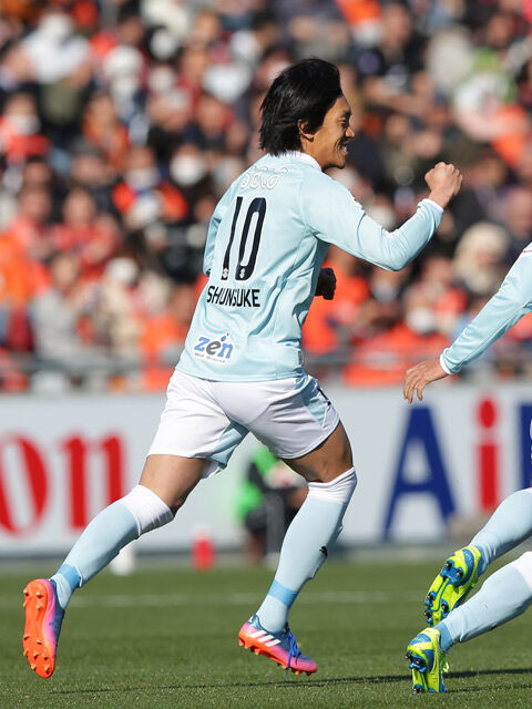 Fkの名手 中村俊輔が前作に続き Fifa 18 でトップ10入り 首位は 超ワールドサッカー