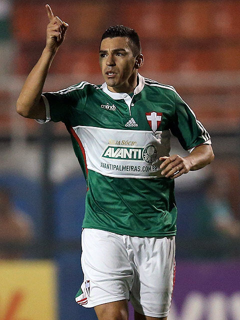 バイエルンやインテルで活躍した元ブラジル代表dfルシオがブラジル4部で現役続行 超ワールドサッカー