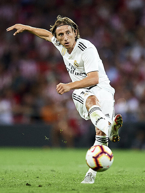 バロンドール18最終順位 モドリッチがバロンドールを初受賞 Uefa Fifa年間最優秀選手賞との個人三冠を達成 超ワールドサッカー