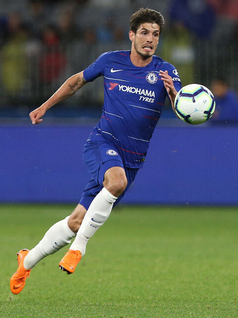 英 西 蘭 独の次は伊 ルーカス ピアソンがキエーボにレンタル 超ワールドサッカー