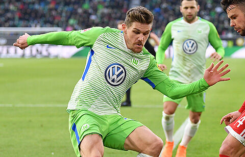 ハノーファー ヴォルフスブルクと契約満了の元ドイツ代表dfユングを獲得 超ワールドサッカー