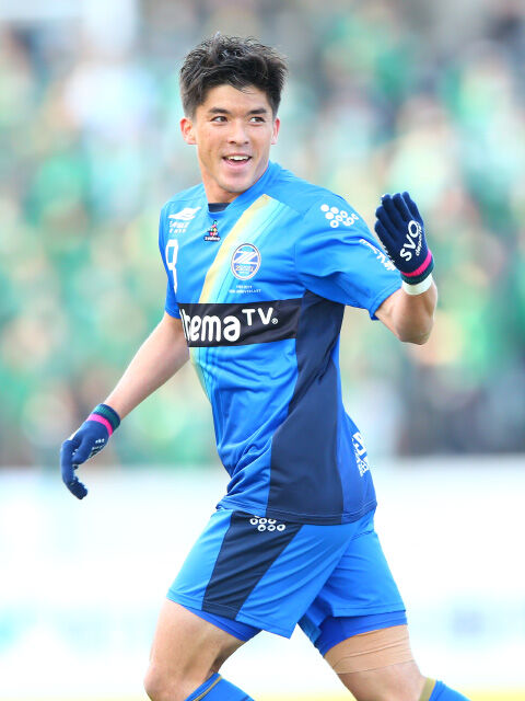 町田fw富樫敬真がダンス ボーカルグループflowerの中島美央さんと結婚 中島さんは妊娠 グループが今月で解散 超ワールドサッカー