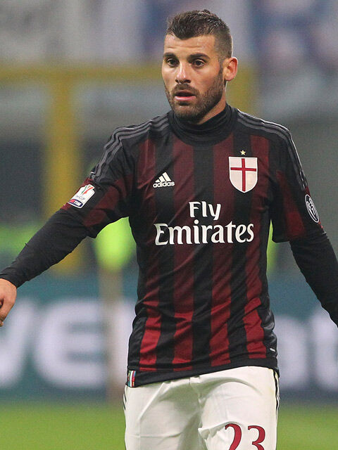 ユベントスやミランでプレーした元イタリア代表mfノチェリーノが現役引退 超ワールドサッカー