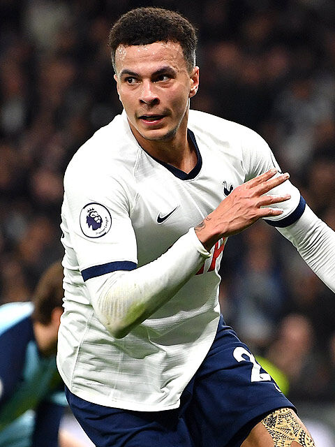 ナツメグマスター デレ アリがセインツ戦で主審にかます 超ワールドサッカー