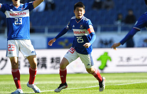横浜fmユースが競り勝つ 日本高校選抜に中村翼の2ゴール含む3発 Next Generation Match 超ワールドサッカー