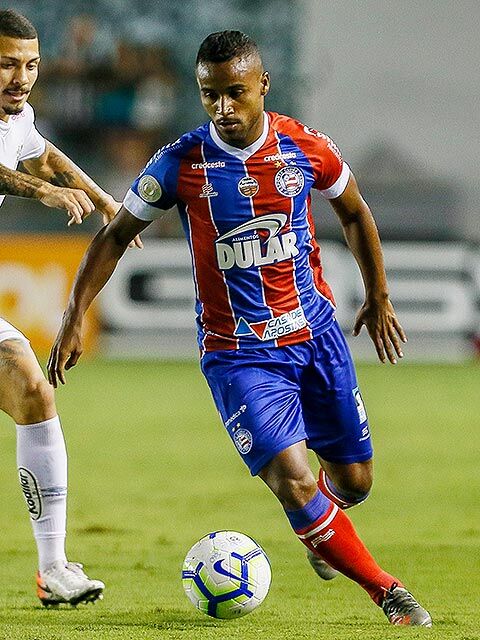 横浜fm 新シーズンに向けバイーア退団濃厚のfwエルベルを確保か 超ワールドサッカー