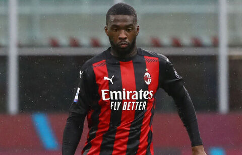 トモリが圧巻の身体能力を披露 ジャンプの高さでクリロナ超えのセリエa記録を樹立 超ワールドサッカー