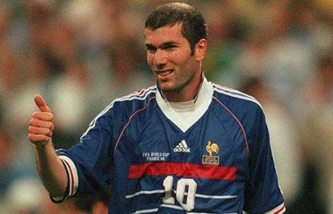 フランスw杯決勝のジダンのユニフォームが10万円で落札 試合で着た保証はなし 超ワールドサッカー