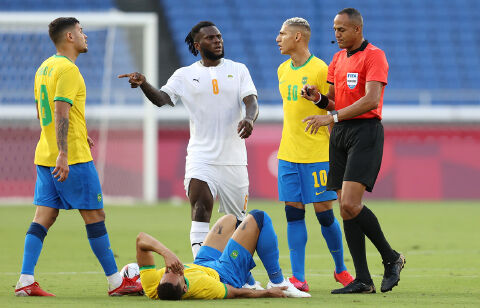 退場者2名 共に連勝目指したブラジルvsコートジボワールは痛み分け 東京オリンピック 超ワールドサッカー