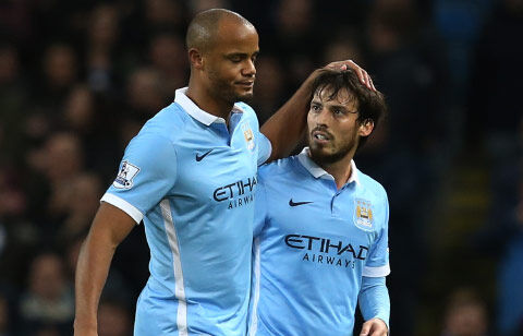 シティがレジェンド2人の彫像を設立 コンパニ ダビド シルバの姿がエティハド スタジアムに 超ワールドサッカー