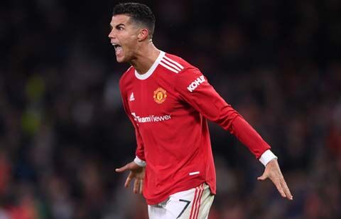 ユニフォーム脱ぎすぎ でも許す C ロナウドの劇的v弾にファン歓喜 脱ぐまでがセット 超ワールドサッカー