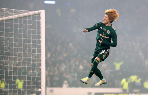 逆にオフサイドに見える 絶妙な裏への抜け出しからゴールを奪う古橋亨悟にファンも驚き ギリギリなライン攻めてる 超ワールドサッカー