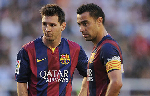 パリでもがくメッシにチャビもメッセージ バルサの扉は常に開かれている 超ワールドサッカー