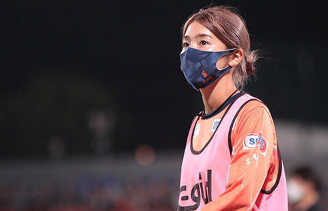 可愛さの暴力 超かわいいんですけど 大宮 仲田歩夢の私服ショットが称賛の嵐 隣にこんな可愛い女性がいたら最高 超ワールドサッカー