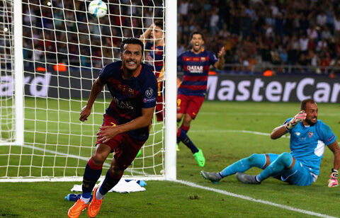 バルサ ペドロが計9発の乱戦に終止符を打つ セビージャ撃破で4冠達成 Uefaスーパーカップ 超ワールドサッカー