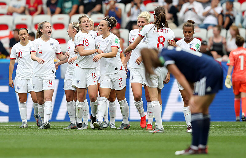 前半の2発で逃げ切ったイングランドが初戦を白星で飾る 女子w杯 超ワールドサッカー