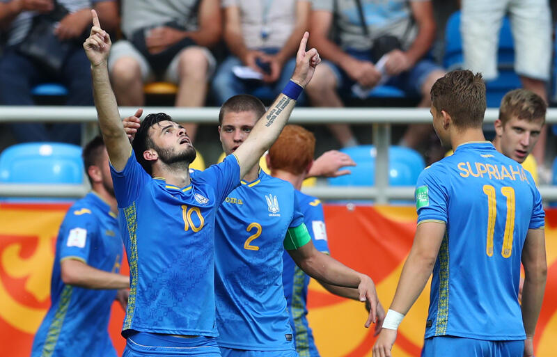 10人のウクライナがvarにも救われイタリア撃破で決勝進出 U w杯 超ワールドサッカー