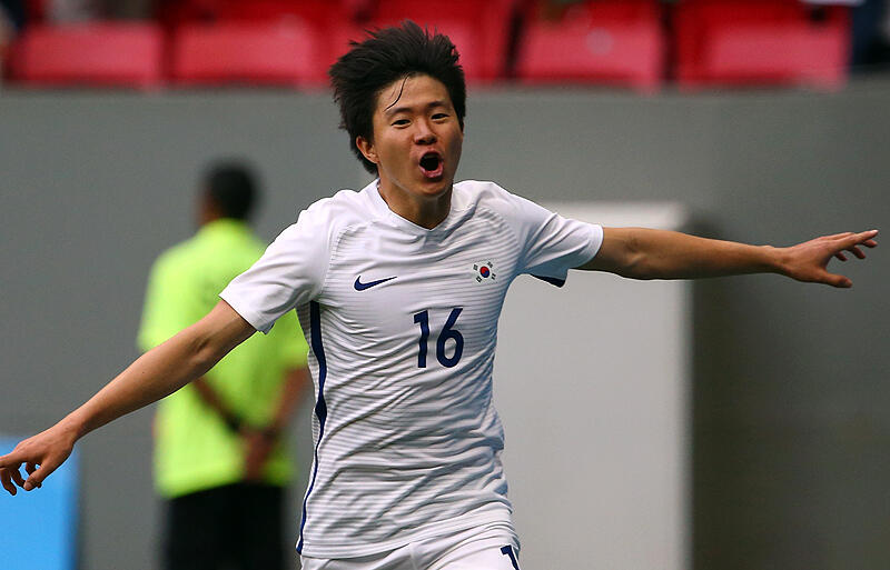フライブルク ディジョンの韓国代表mfクォン チャンフンを獲得 超ワールドサッカー