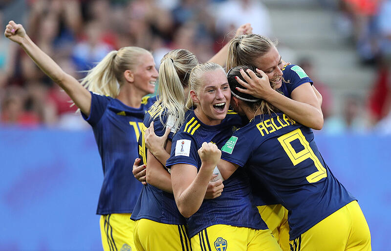 ドイツに逆転勝利のスウェーデンが2大会ぶりのベスト4進出 欧州上位3カ国に入ったスウェーデンは東京五輪の出場も決定 女子w杯 超ワールドサッカー