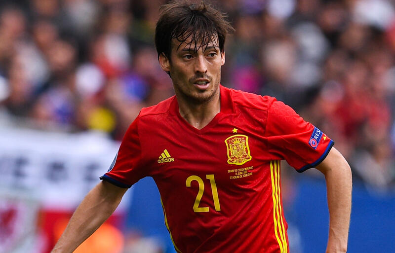 ダビドシルバ 直筆サインユニフォーム スペイン代表 レアルソシエダ