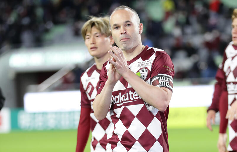 イニエスタがメッセージ 責任を持った行動 と 団結 求む 超ワールドサッカー
