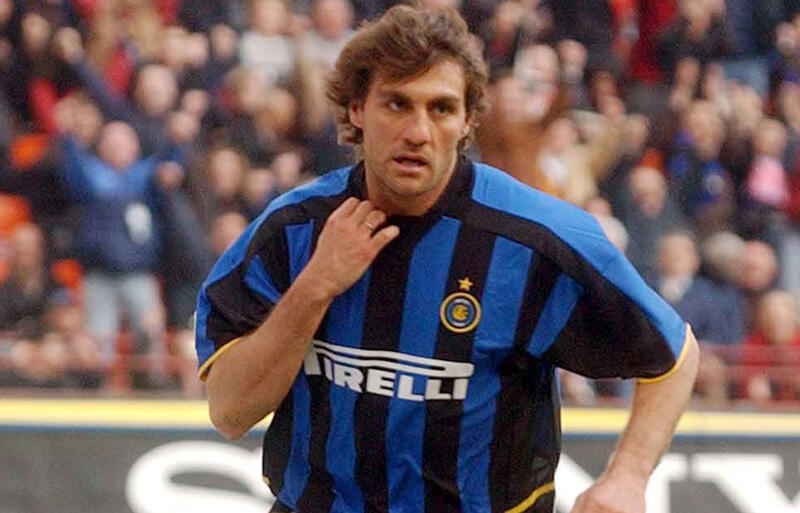 サッカー元イタリア代表クリスティアン・ヴィエリ　サイン入りユニフォームビドーネドーロ2005年