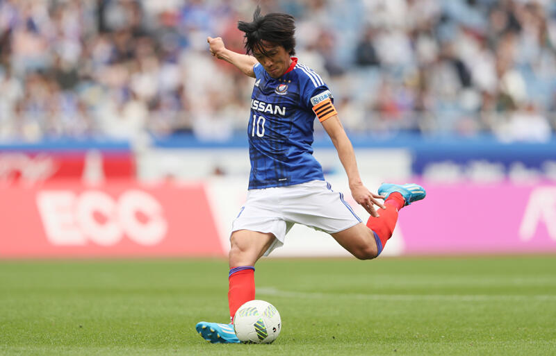 日本が誇るfkの名手 中村俊輔が Fifa 17 でトップ10入り 超ワールドサッカー