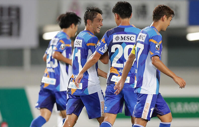 長崎が昨季6得点の40歳FW玉田圭司と契約更新「笑って終われる
