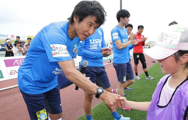 Jリーグ移籍情報まとめ 1月13日 沼津退団の ゴン 中山がコーチとして磐田に復帰 横浜fmはエリキが電撃退団 超ワールドサッカー