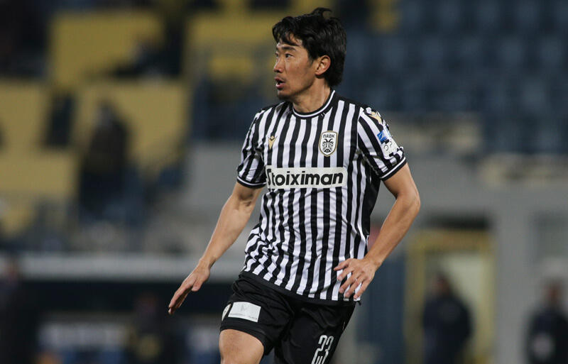 プレーオフで出番のない香川真司 Paok監督が理由を説明 彼は一生懸命やっているが 超ワールドサッカー