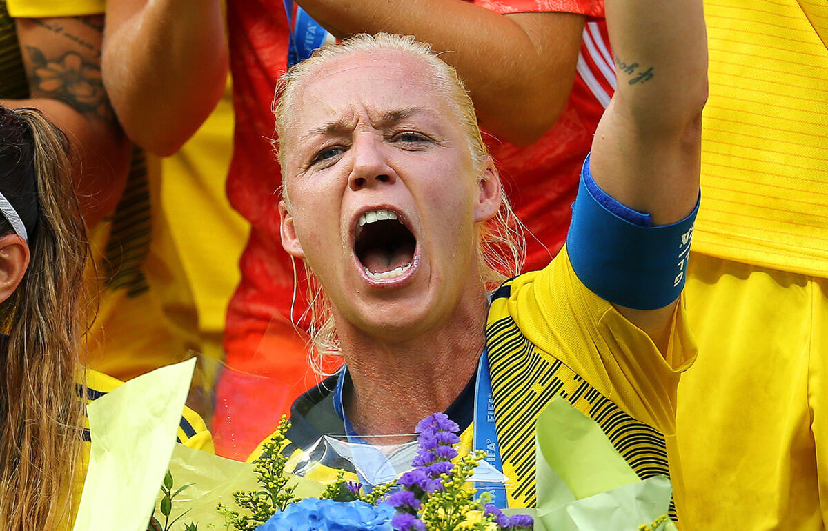 通算215試合出場のスウェーデン女子代表mfセゲルが欧州の代表キャップ数新記録を樹立 東京五輪にも期待 超ワールドサッカー