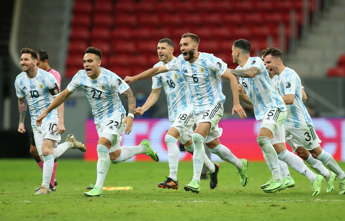 Gkマルティネスがpk3本セーブ アルゼンチンがブラジルの待つ決勝へ コパ アメリカ 超ワールドサッカー