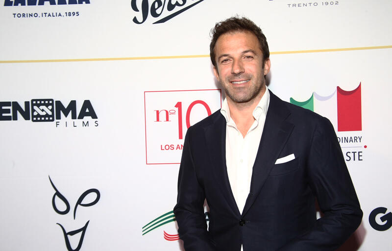 欧州制覇のイタリア レジェンドのデル ピエロも祝福 最後の一歩を踏み出した 超ワールドサッカー