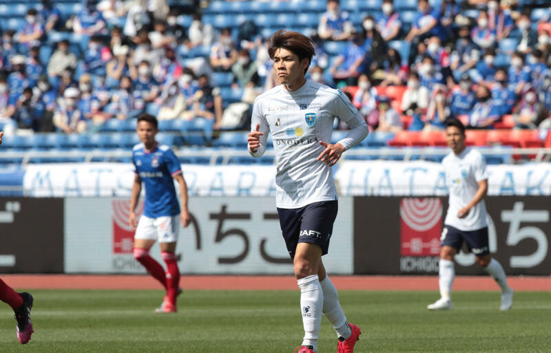 J1残留 のため最下位から巻き返しを図る横浜fc キャプテンにmf瀬古樹 副キャプテンにmf高橋秀人 Mf斎藤功佑が就任 超ワールドサッカー